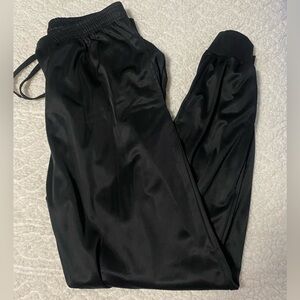 Mens Real Essentials Sweatpants